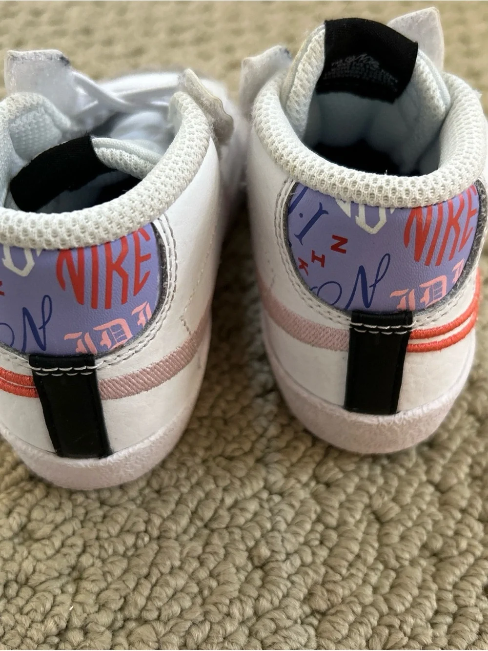 Nike Blazer Mid '77 SE Toddler Size 7C White Athletic Shoes Sneakers DJ0268-100